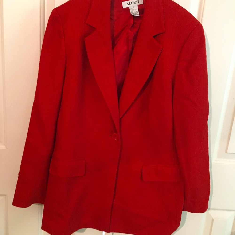 Clothing/Jacket